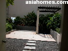 Singapore condos - Scotts 28 roof terrace