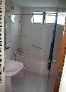 Dunearn Gardens - master bathroom pink bath tub