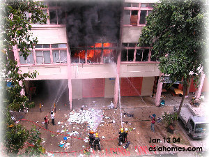 Jan 13 04 Toa Payoh Industrial shop explosion