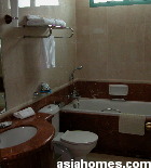 Singapore Fraser Place Serviced Apartments - master bathroom