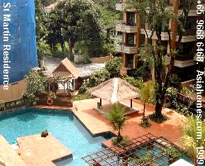 St Martin Residence: Landscaped pool.